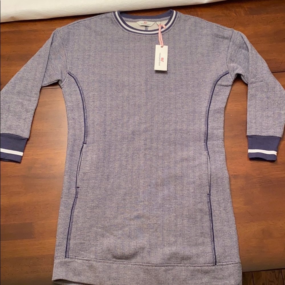 Vineyard vines dress